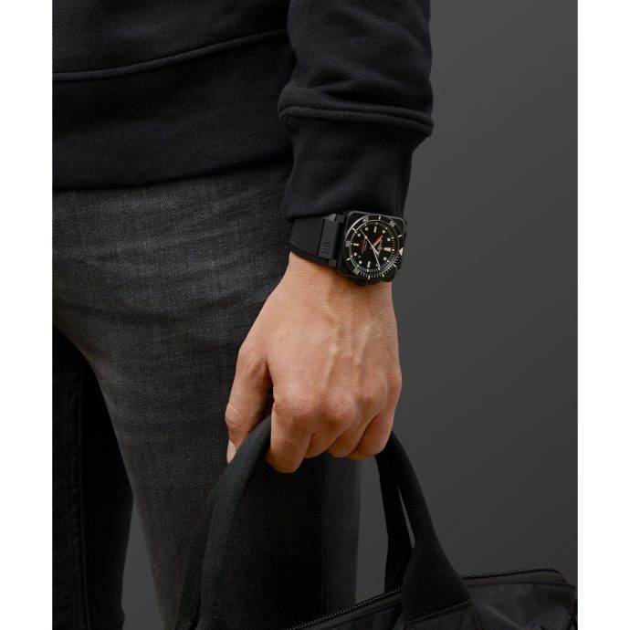 BR 03-92 Diver Black Matte – Bild 2