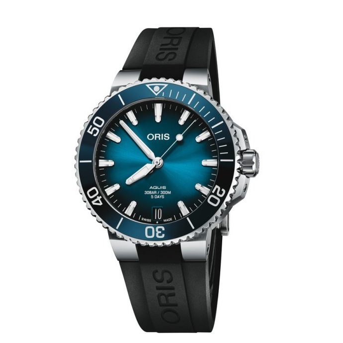 Aquis Date Calibre 400