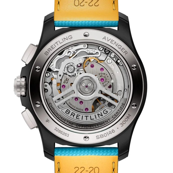 Avenger B01 Chronograph Night Mission – Bild 4
