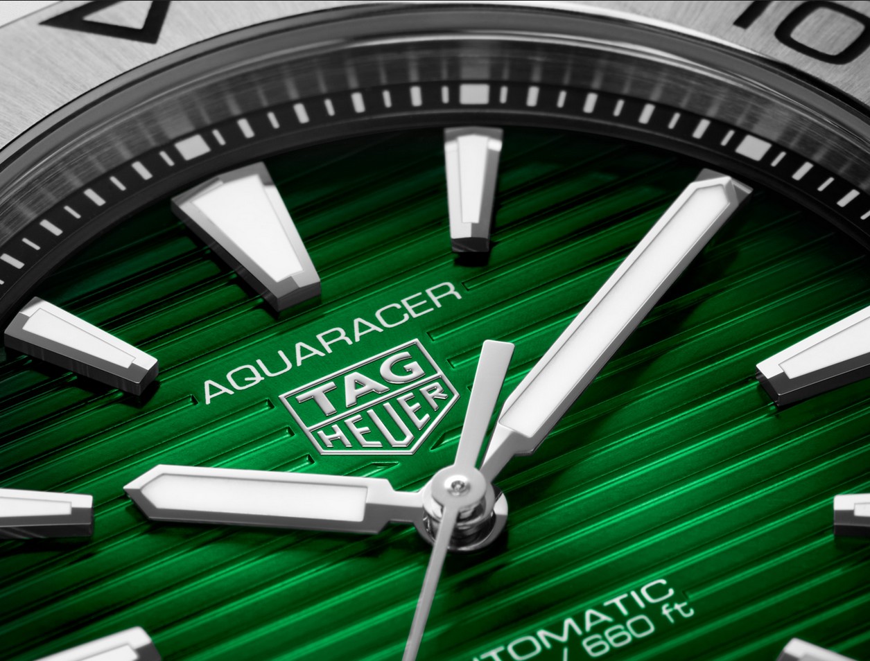 Aquaracer Professional 200 054 14724 1