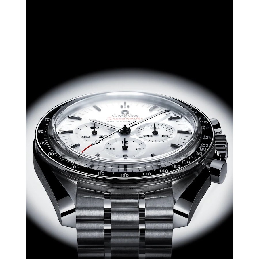Speedmaster Moonwatch 054 17066 2