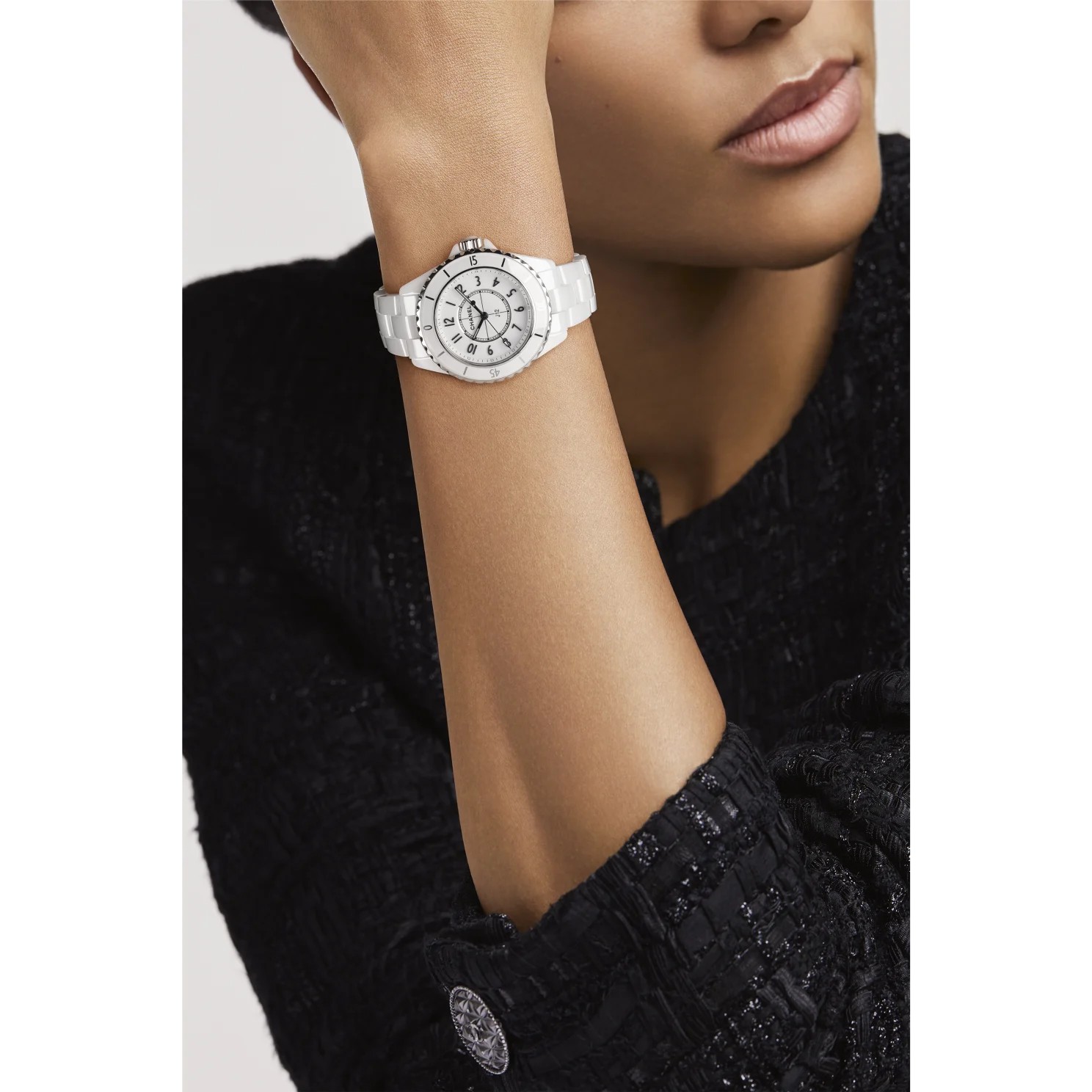 J12 Uhr, 33mm 054 15341 1