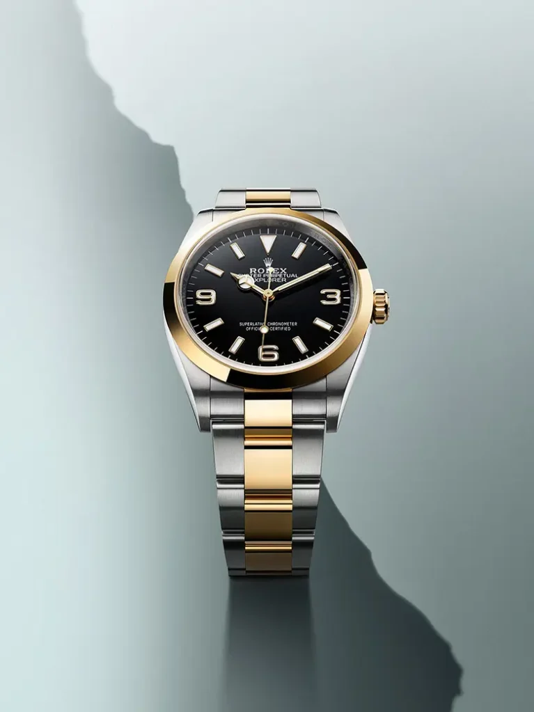 Rolex . Explorer