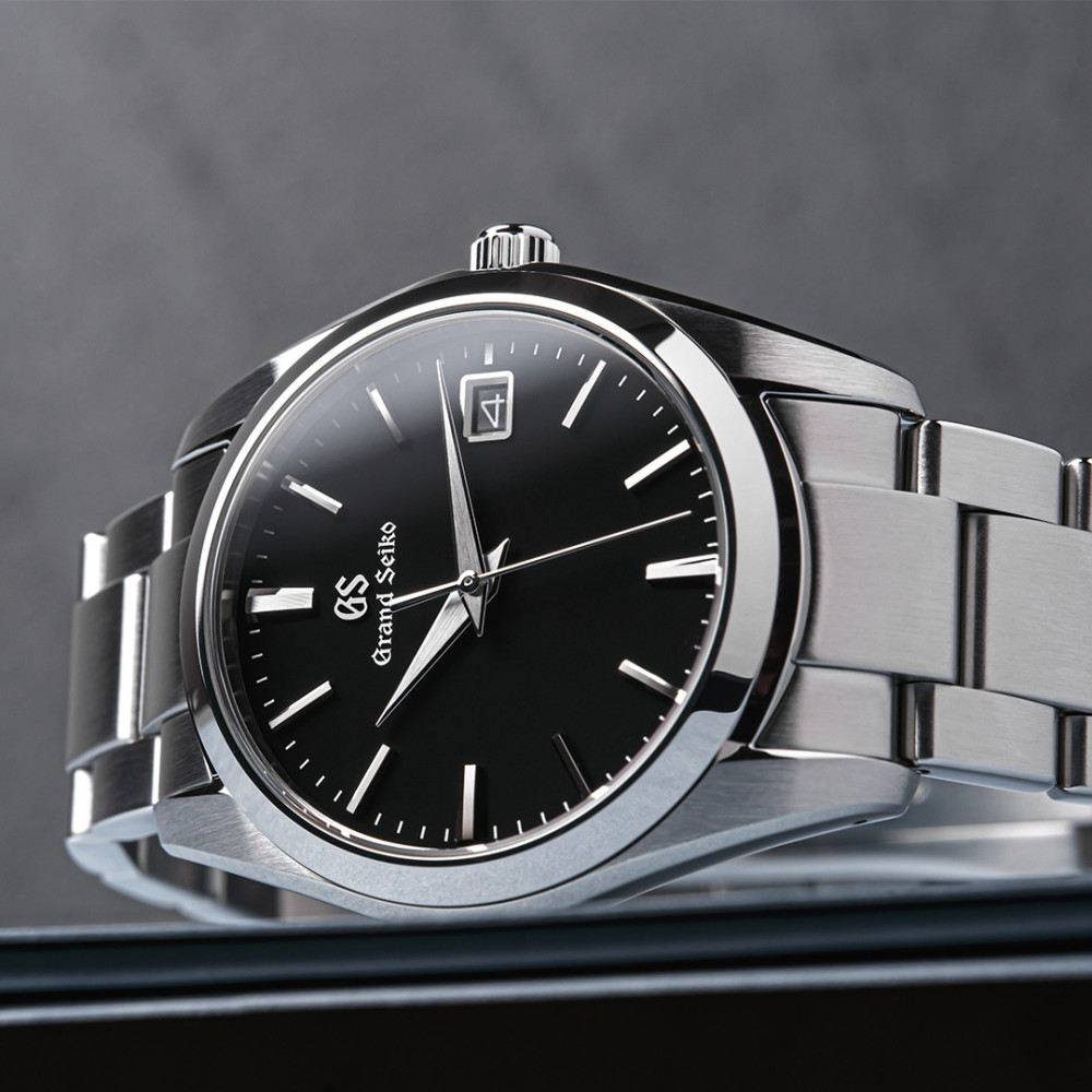 Heritage Quarz 054 16939 3